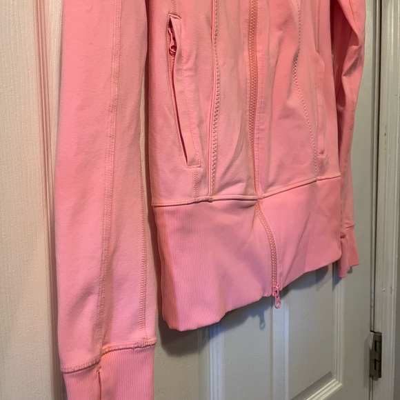 Lululemon Define Jacket - Picture 3 of 6
